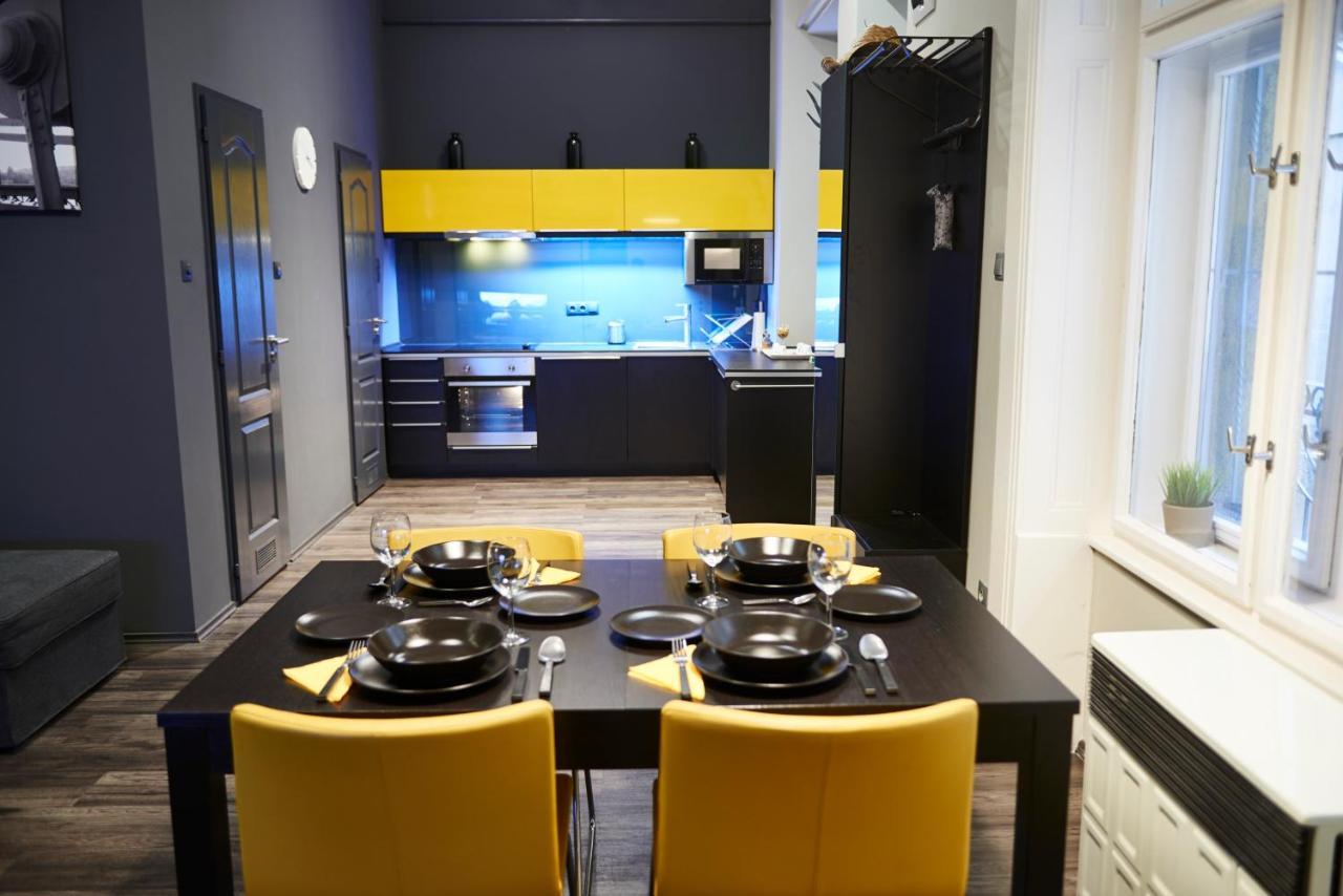 Central Location Yellow-Black Apartment Βουδαπέστη Εξωτερικό φωτογραφία