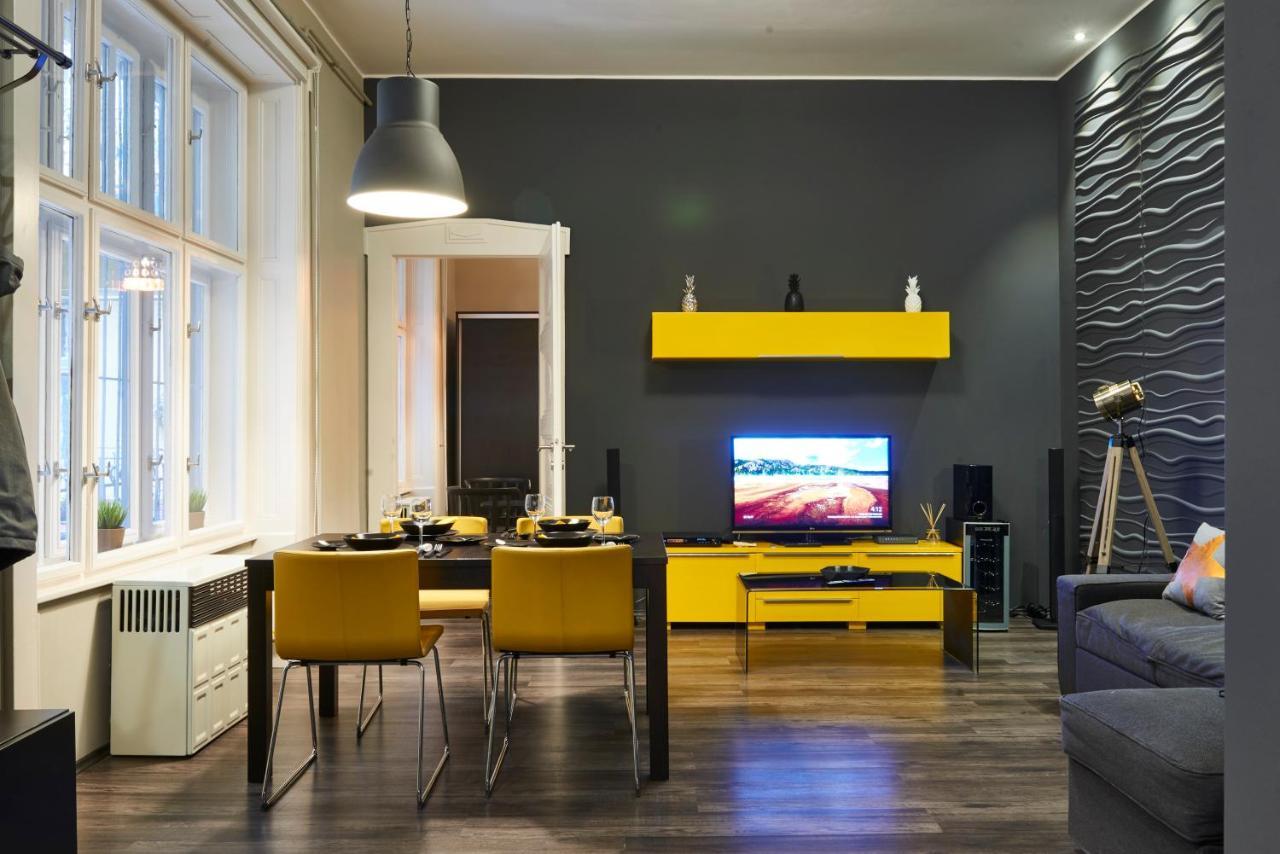 Central Location Yellow-Black Apartment Βουδαπέστη Εξωτερικό φωτογραφία